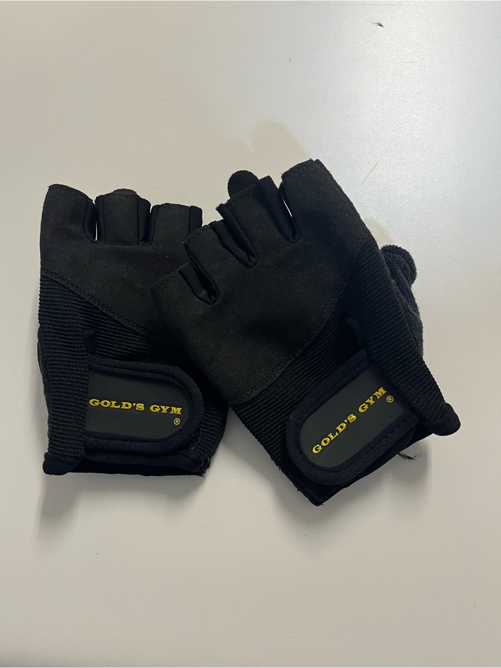 Women’s golds gym Black Fingerless mma boxing exercise Gloves